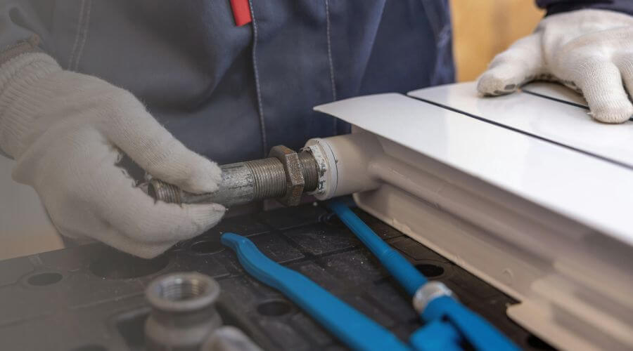 Expert burst pipe repair services in Goshen, AL